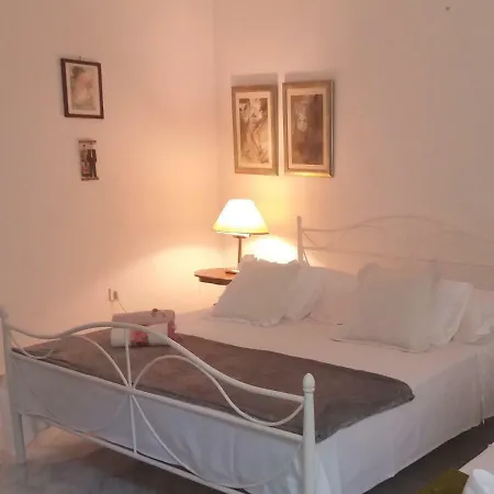 Apartment Studio Apartman Pape