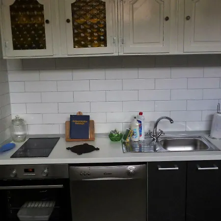Apartment Studio Apartman Pape *